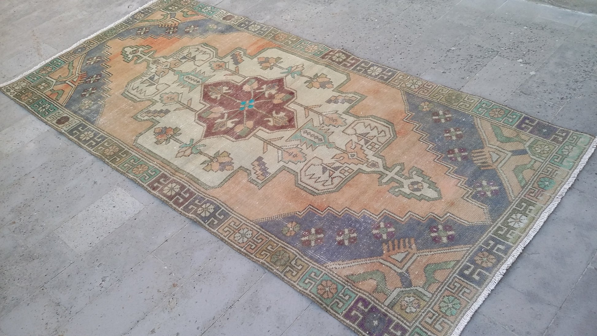 Vintage Turkish Oushak Rug - Kilim Art Gallery