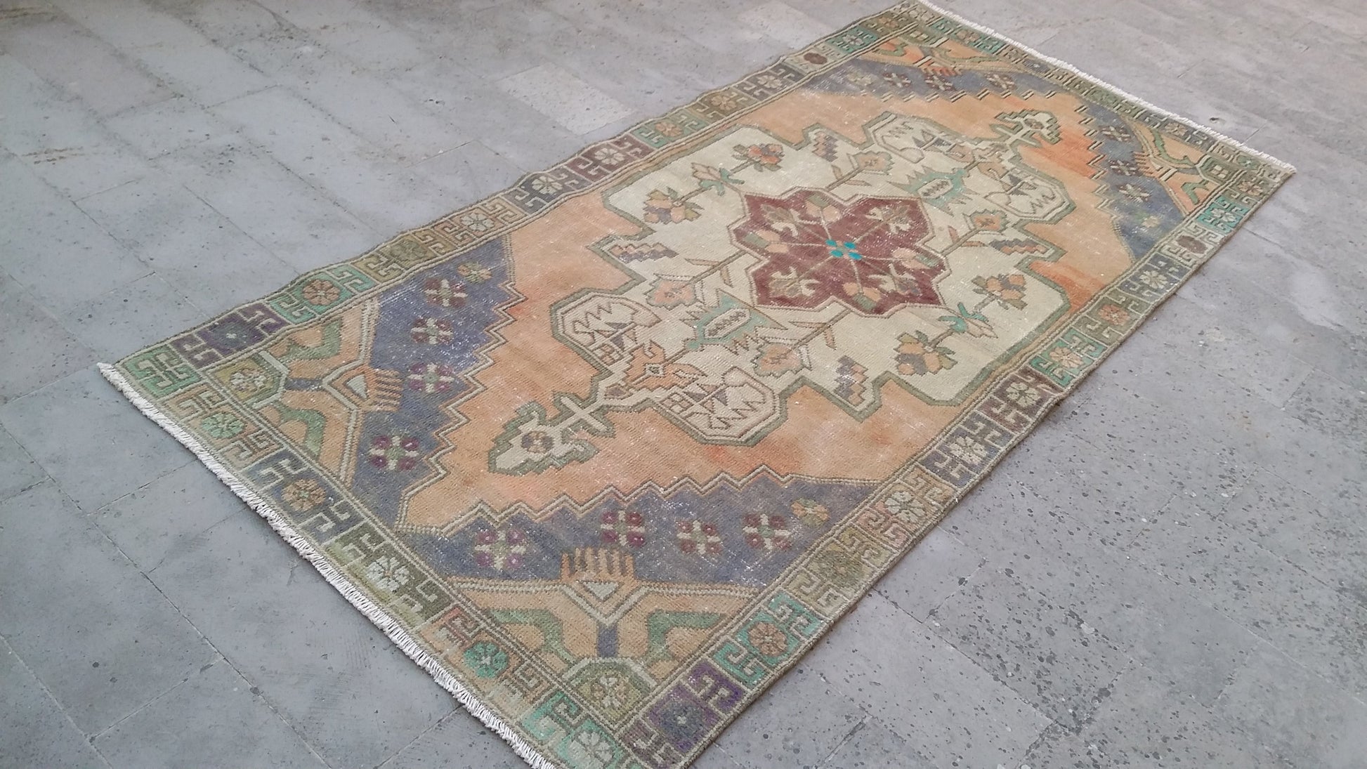 Vintage Turkish Oushak Rug - Kilim Art Gallery